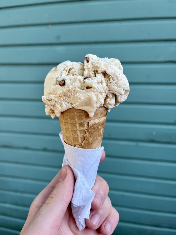 WHAT’S THE SCOOP 40 Photos 604 Main St, Sylvan Beach, New York