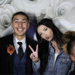 Cupkeyk Photobooths and Events - Digital download that you get free of the photobooth pics! HUGE bonus