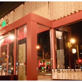 Dumpling Wei - Atmosphere, inside - Chinese Near Me - Pasadena, California