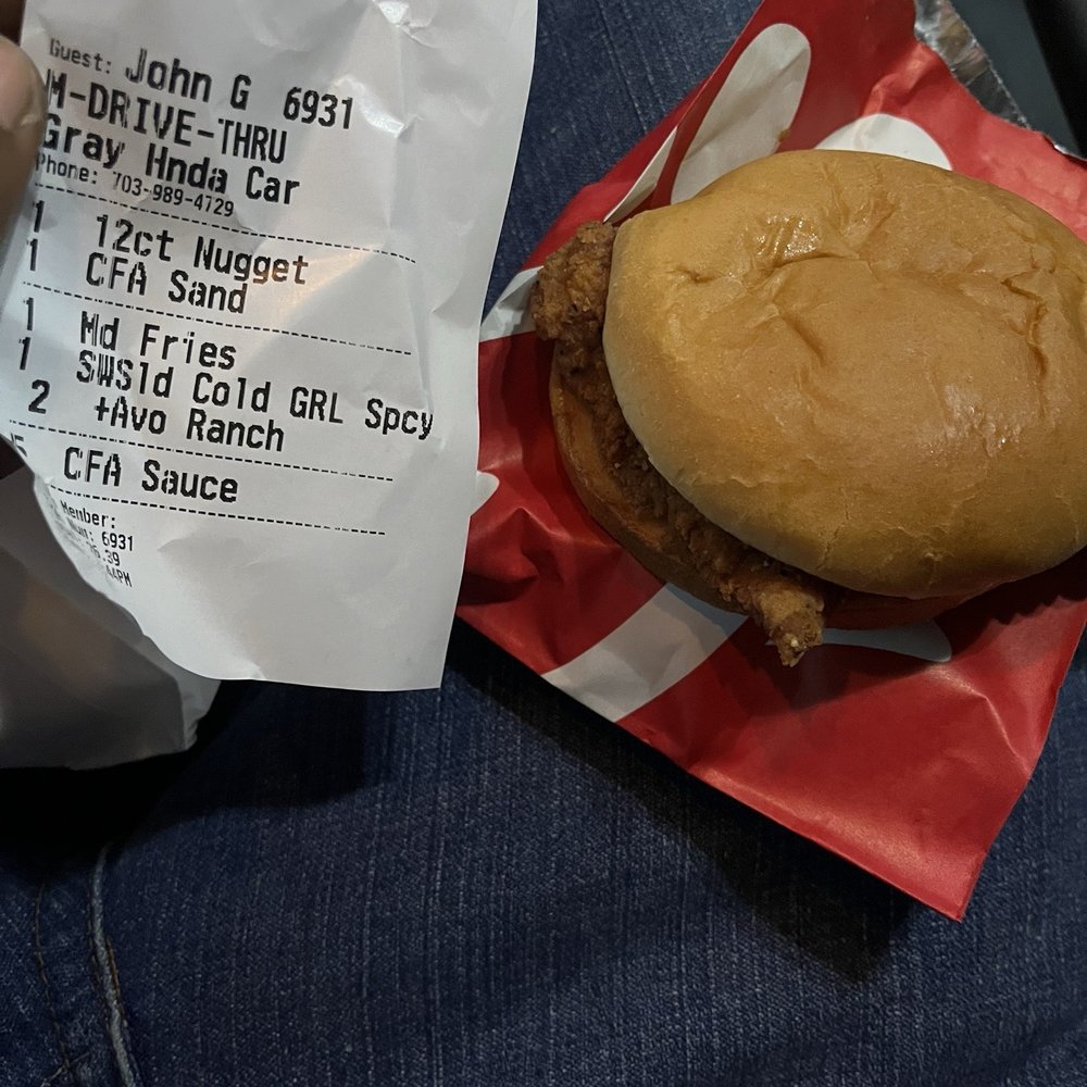 Chick-fil-A - Spicy Chicken Sandwich Chick-fil-A Chicken Sandwich - Fast Food Near Me - Austin, Texas Chick-fil-A - Spicy Chicken Sandwich Chick-fil-A Chicken Sandwich - Fast Food Near Me - Austin, Texas