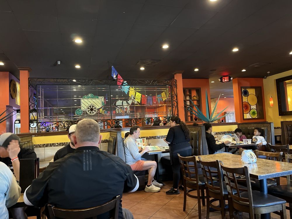 Don Tequilas Mexican Grill & Cantina