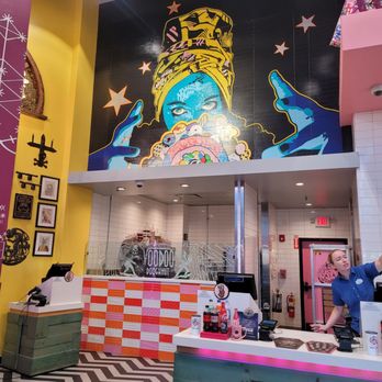 Voodoo Doughnut - Bakeries Near Me - Orlando, Florida Voodoo Doughnut - Bakeries Near Me - Orlando, Florida
