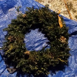 Miller's Christmas Tree Farm- Elizabethtown - WREATHS