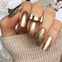 Glitter Spa