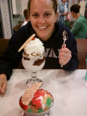 Duffer's Restaurant & Old Fashioned Ice Cream Parlor by null