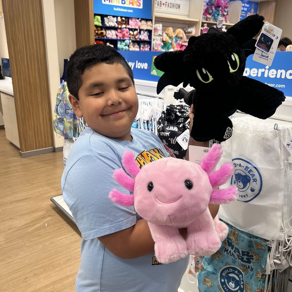 Build-A-Bear Workshop - Found two friends taking them both home - Toy Stores Near Me - Columbus, Ohio