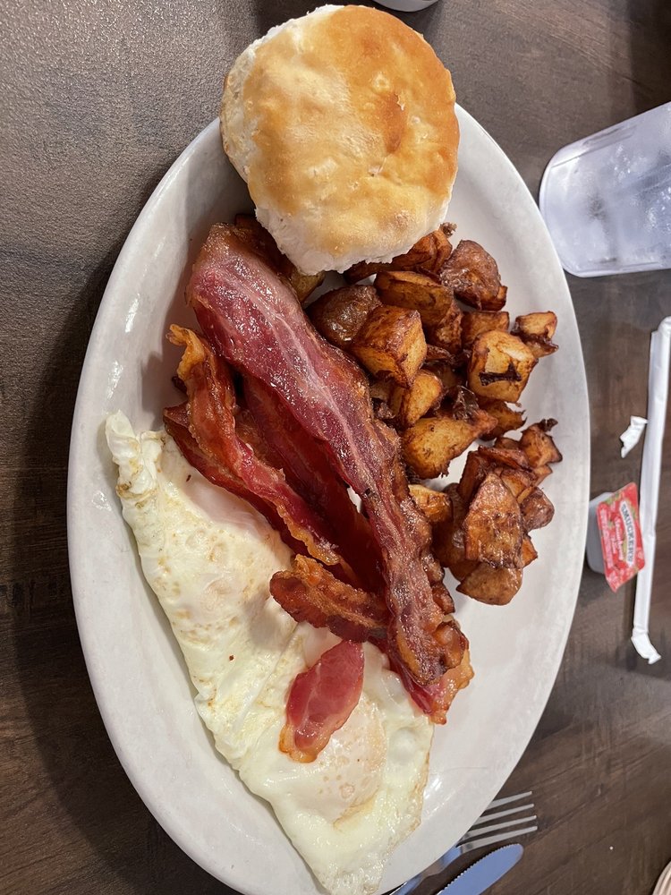 ALVA COUNTRY DINER Updated September 2024 116 Photos & 164 Reviews