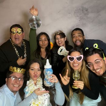 Dovas Photo Booth - Photo Booth Rentals Near Me Dovas Photo Booth - Photo Booth Rentals Near Me