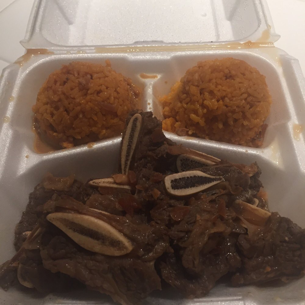 Guahan Grill - Beef short ribs estufao - rice was good but ribs were extremely HARD! Not well cooked. - Barbeque Near Me - Oceanside, California