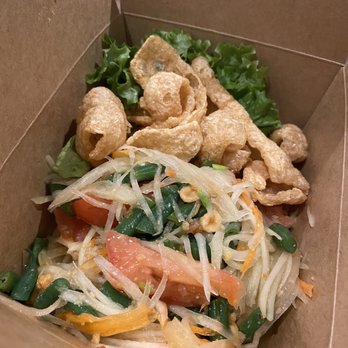 Weladee Thai Kitchen - Som Tum Thai, with yummy chicharons! - Food Trucks Near Me - Austin, Texas Weladee Thai Kitchen - Som Tum Thai, with yummy chicharons! - Food Trucks Near Me - Austin, Texas