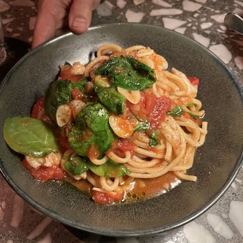 Orilla Bar & Grill - Bucatini with shrimp - Cocktail Bars Near Me - Miami Beach, Florida