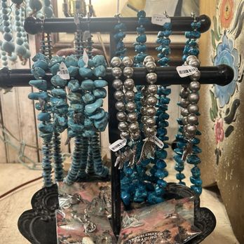 Junk Gypsy - Jewelry - Jewelry Near Me - Round Top, Texas