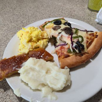 The Hill Buffet and Grill - American Near Me - Newport, Oregon
