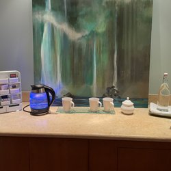 Heaven on Earth Salon & Day Spa - Tea station