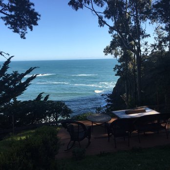 Whale Watch Inn - What a view. - Bed & Breakfast Near Me - Gualala, California