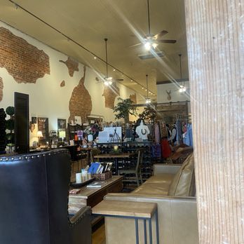 ZX Made in Texas - Inside - Wine Bars Near Me - Cameron, Texas ZX Made in Texas - Inside - Wine Bars Near Me - Cameron, Texas