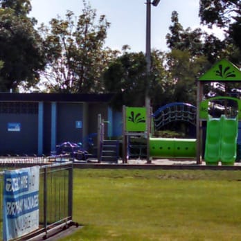 Waterworld - Playground outside - Amusement Parks Near Me - Hamilton, WKO