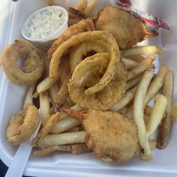 Kelly's Roast Beef - Shrimp plate - $16 with a drink - Sandwiches Near Me - Revere, Massachusetts