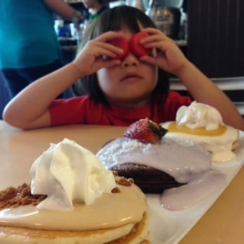 My Cafe - The much-recommended flight of pancakes - Breakfast & Brunch Near Me - Kapolei, Hawaii My Cafe - The much-recommended flight of pancakes - Breakfast & Brunch Near Me - Kapolei, Hawaii