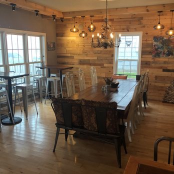 Mellow Minded Cafe - Ambiance- family style seating! - Juice Bars & Smoothies Near Me - Harrisburg, Pennsylvania Mellow Minded Cafe - Ambiance- family style seating! - Juice Bars & Smoothies Near Me - Harrisburg, Pennsylvania