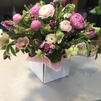 Bloom Floral Studio - Flower gifts - Floral Designers Near Me