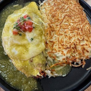 Delicioso Bistro - Diners Near Me - Modesto, California