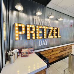 Ben's Soft Pretzels - Have a pretzel day