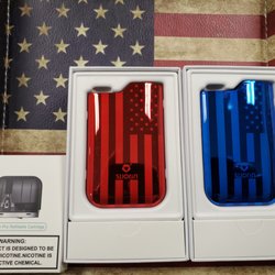 Grog Fog - Staff Pick! Suorin Air Pro. A nifty pod device that holds 4.9ml of eliquid.
