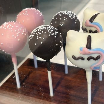 Starbucks - Cute as always cake pops - Coffee & Tea Near Me - San Leandro, California