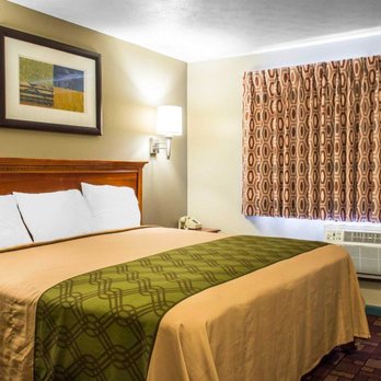 Econo Lodge - Hotels Near Me - Warrensville Heights, Ohio Econo Lodge - Hotels Near Me - Warrensville Heights, Ohio