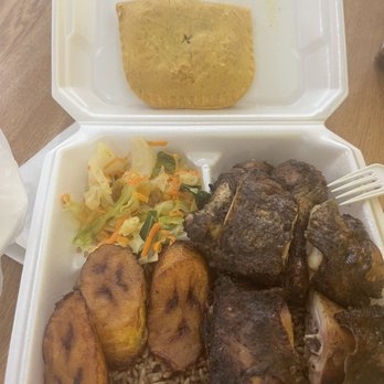 Jiallo's - Jerk chicken Beef Pattie's - Caribbean Near Me - Indianapolis, Indiana Jiallo's - Jerk chicken Beef Pattie's - Caribbean Near Me - Indianapolis, Indiana