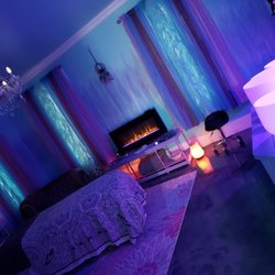 A Touch of Relaxation Massage - Massage room