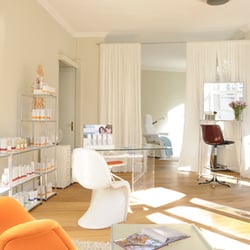 Kosmetikzimmer - Schöner heller Innenraum des Kosmetikzimmers