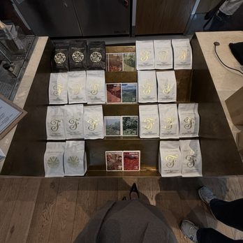 Saint Frank Coffee - Bean selection - Coffee & Tea Near Me - San Francisco, California Saint Frank Coffee - Bean selection - Coffee & Tea Near Me - San Francisco, California