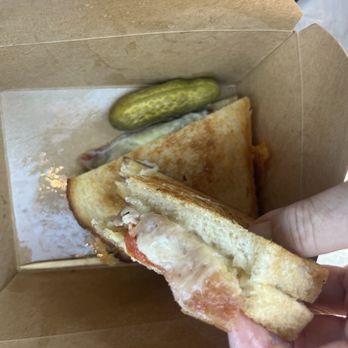 Desert Melts - Don't Go Bacon My Heart / Grilled Cheese Melt with bacon and other yummy stuff. - Food Trucks Near Me