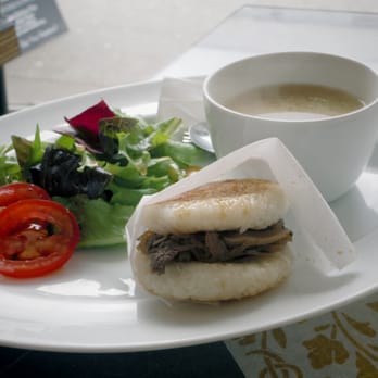 Marulilu Cafe - Rice burger - Cafes Near Me - Vancouver, British Columbia