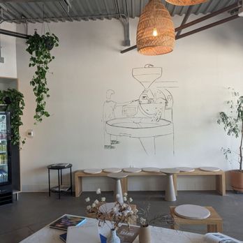 Endless Quest Roasters - Inside vibe - Coffee Roasteries Near Me - Laguna Beach, California
