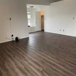 empty living room empty living room