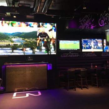 The Living Room - Pubs Near Me - Dublin, D