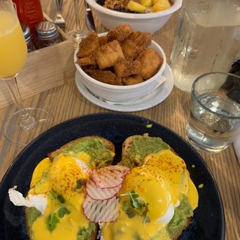 The Garden Table - Breakfast & Brunch Near Me - Indianapolis, Indiana The Garden Table - Breakfast & Brunch Near Me - Indianapolis, Indiana