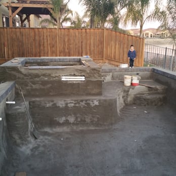Trademark Pool & Spa - 18" raised spa - Pool & Hot Tub Service Near Me - Salida, California Trademark Pool & Spa - 18" raised spa - Pool & Hot Tub Service Near Me - Salida, California