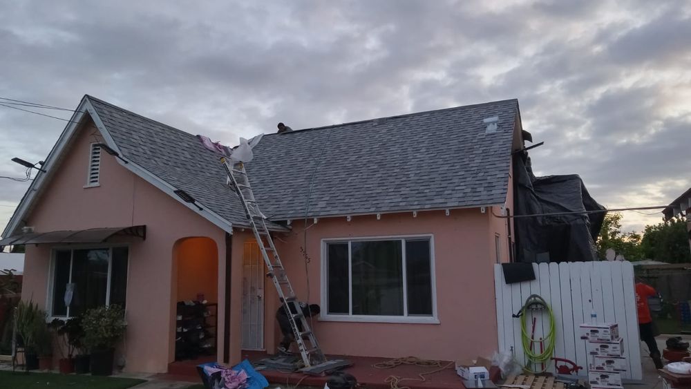 Slide of Skyline Energy Roofing