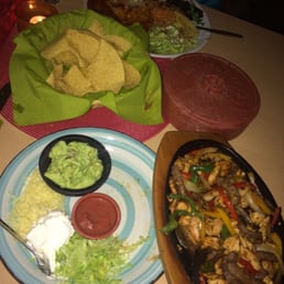 I got the trio fajitas.
