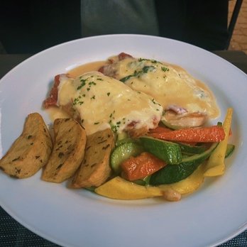 Piccolo Bistro - Pollo alla Saltimbocca - Italian Near Me - Ridgewood, New Jersey Piccolo Bistro - Pollo alla Saltimbocca - Italian Near Me - Ridgewood, New Jersey