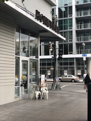 Honeymee DTLA by null