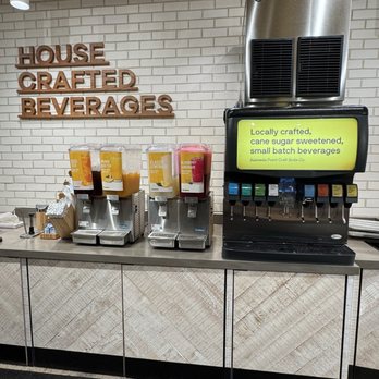 Starbird Chicken - Chicken Shop Near Me - Denver, Colorado