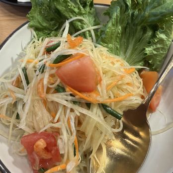 Manaao - Papaya Salad - Thai Near Me - Tustin, California Manaao - Papaya Salad - Thai Near Me - Tustin, California