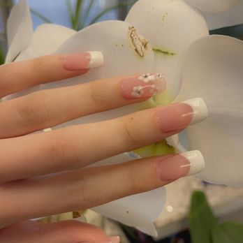 DL NAIL SPA - french gel w/ flower and diamond (square) - Nail Salons Near Me - Pleasant Hill, California DL NAIL SPA - french gel w/ flower and diamond (square) - Nail Salons Near Me - Pleasant Hill, California