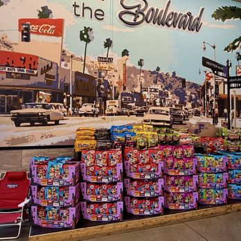 Pavilions - Candy display Beautiful store - Grocery Near Me - Sherman Oaks, California Pavilions - Candy display Beautiful store - Grocery Near Me - Sherman Oaks, California