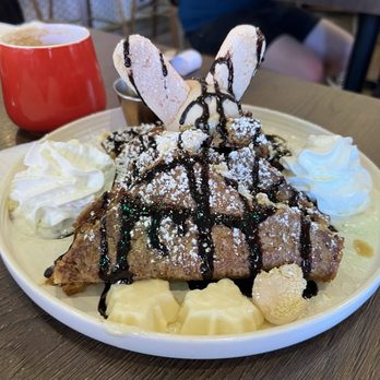 Red Maple - Tiramisu French toast - Cafes Near Me - Los Angeles, California Red Maple - Tiramisu French toast - Cafes Near Me - Los Angeles, California
